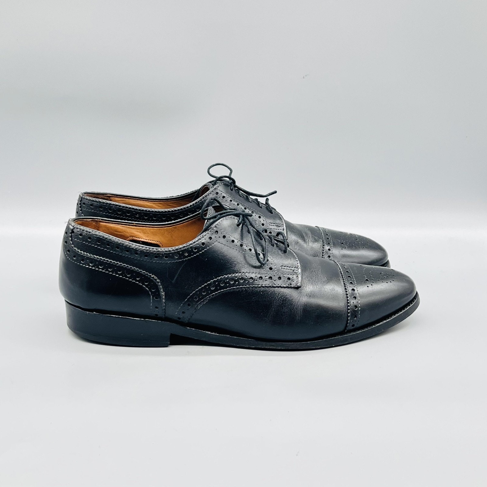 Allen Edmonds Shoes Mens 8.5 Black Leather Sanford Cap Toe Oxford Dress Brogue